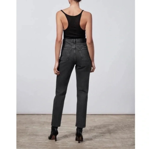 ZARA The 90’s Mom Fit High-Rise Slim Leg Jeans - Picture 3 of 10